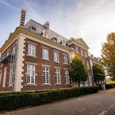 Hotel Kasteel Pietersheim Lanaken Exterior foto