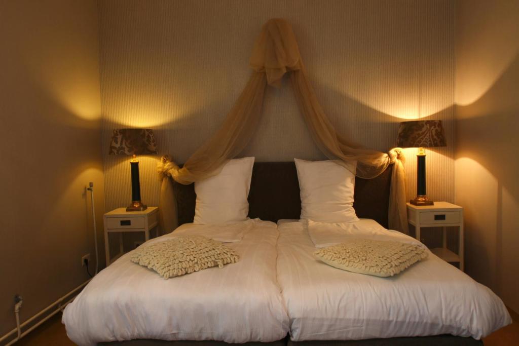 Hotel Kasteel Pietersheim Lanaken Zimmer foto